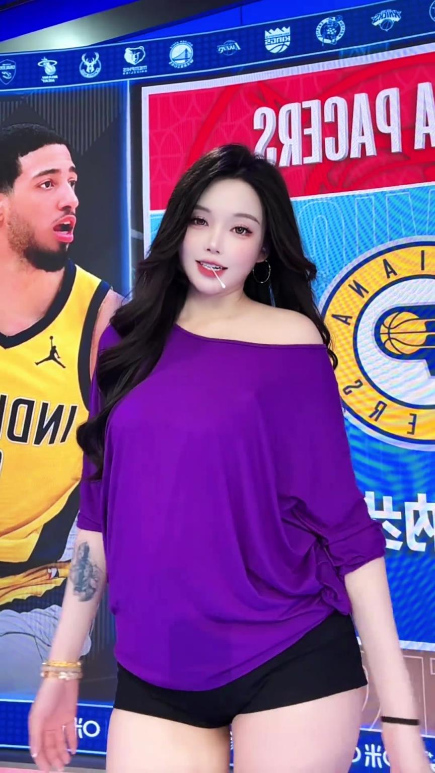 美女主播小太陽：年輕的將軍意氣風(fēng)發(fā)！ 哈利伯頓強(qiáng)的可怕